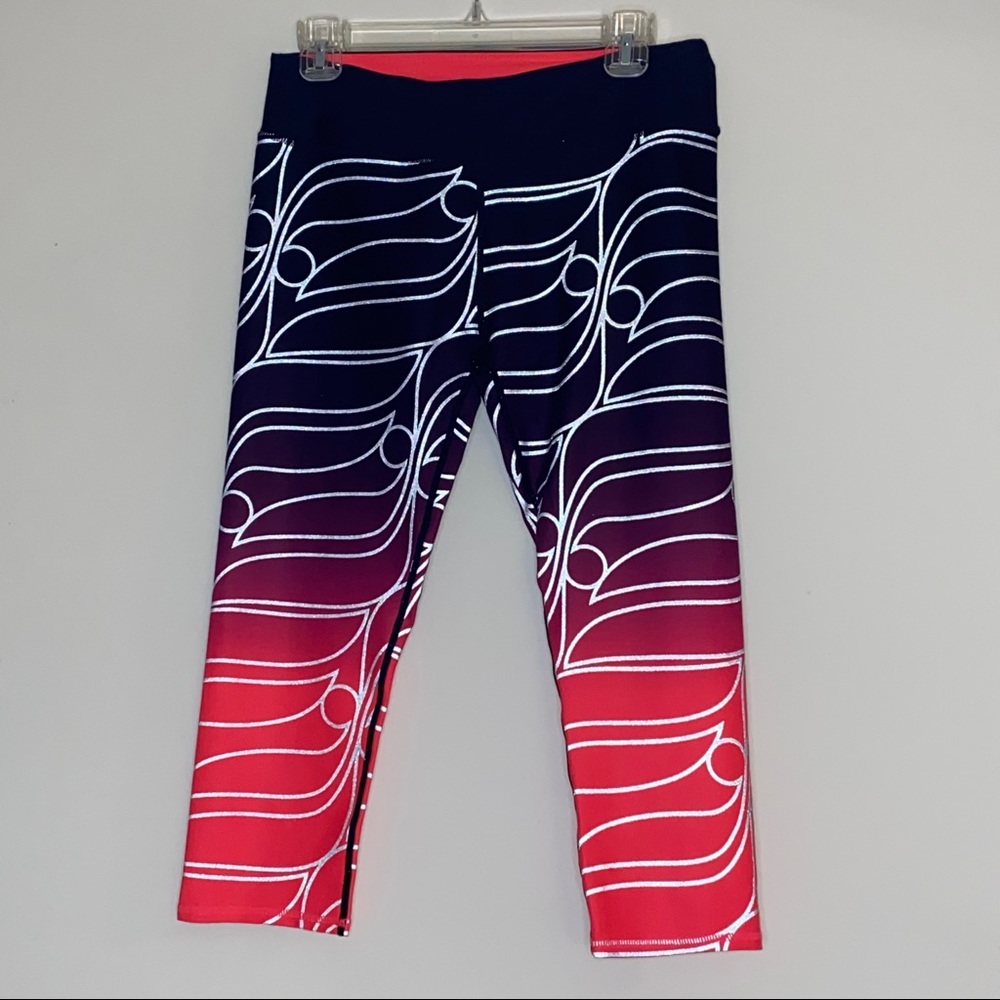 NWT Fabletics Salar Capri Printed Pant